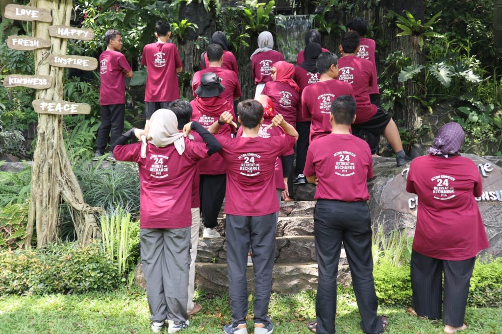 Performance Tendik Politeknik Piksi Input Serang