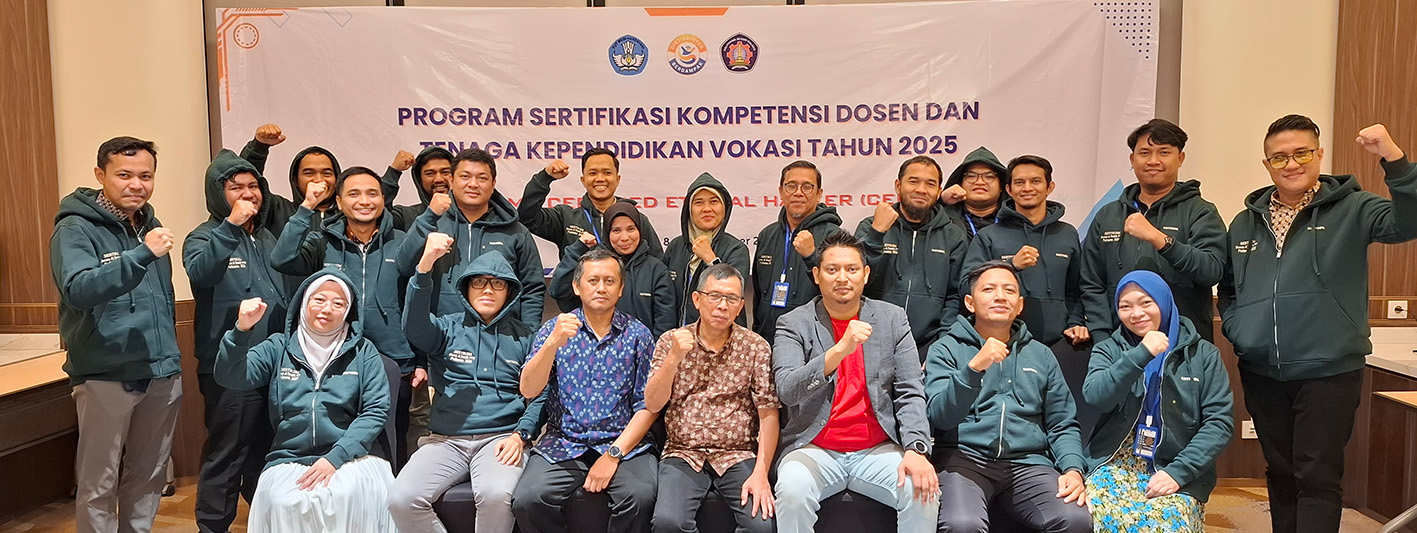 Sertifikasi Certified Ethical Hacker (CEH) V13 pada Program Sertifikasi Dosen Vokasi Tahun 2025.